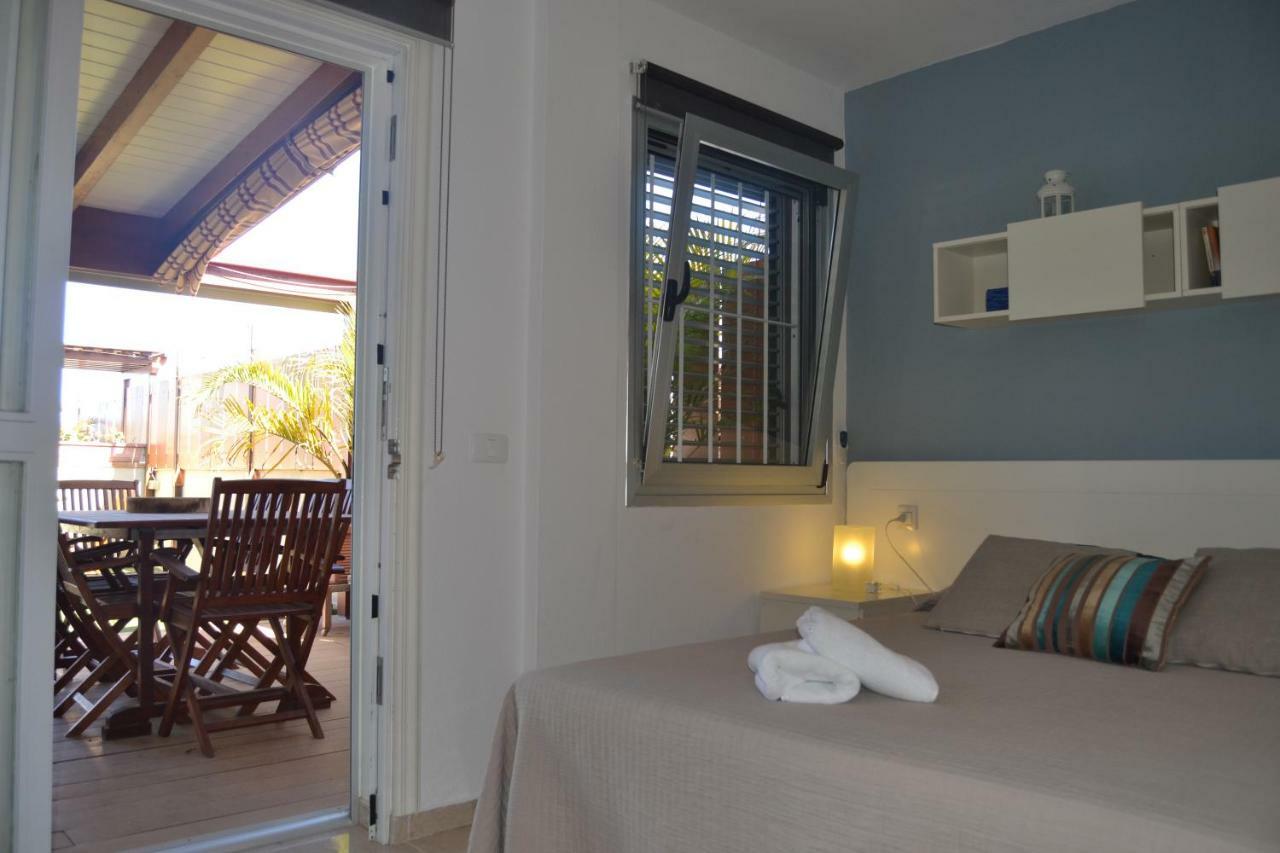 Apartamento Vacacional Relax Frente Al Mar Candelaria Bagian luar foto