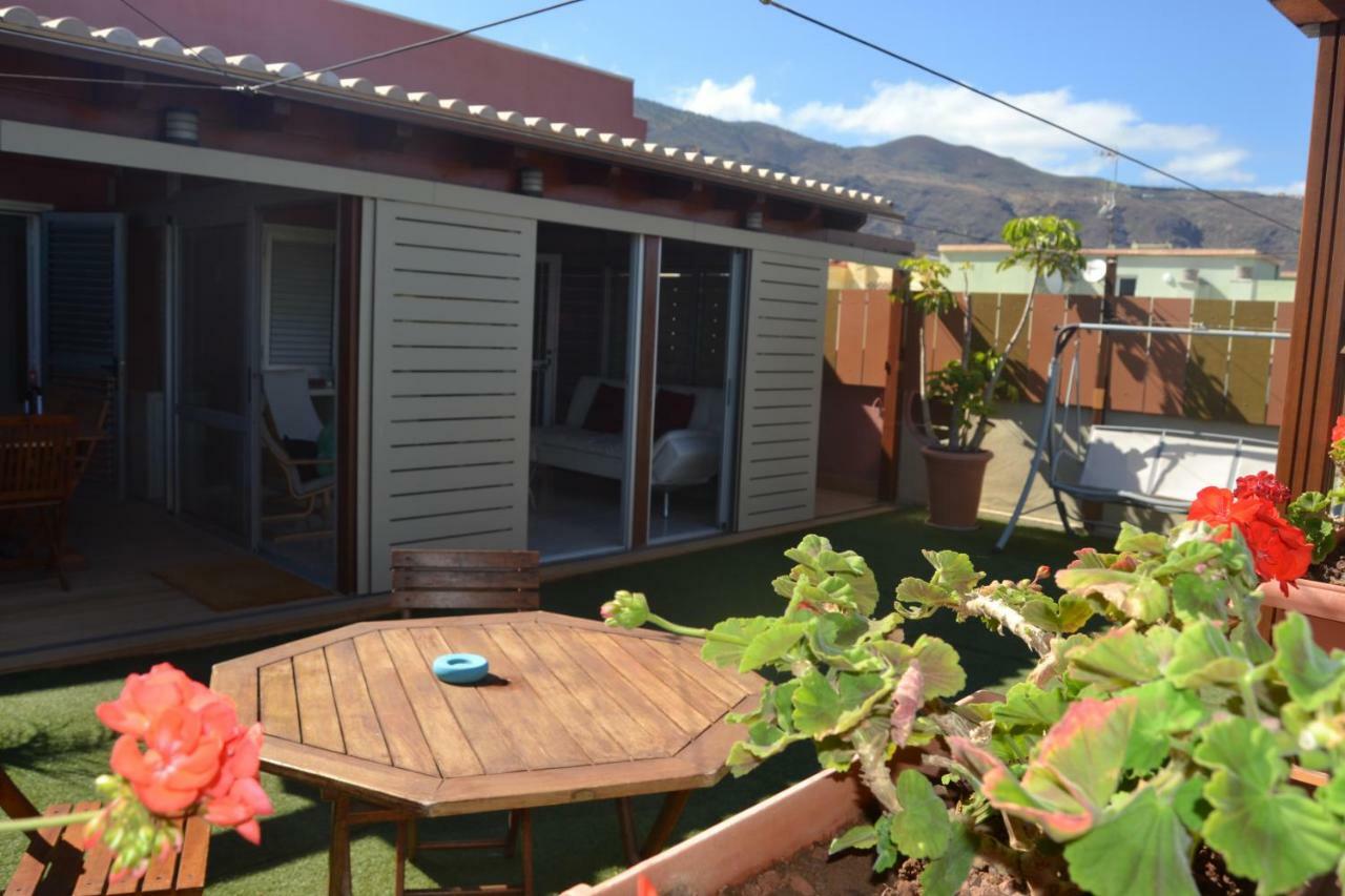 Apartamento Vacacional Relax Frente Al Mar Candelaria Bagian luar foto