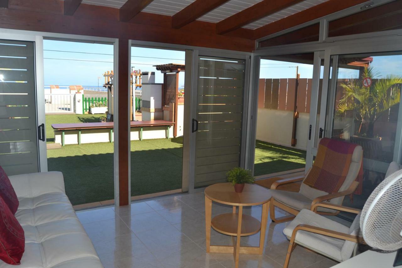 Apartamento Vacacional Relax Frente Al Mar Candelaria Bagian luar foto